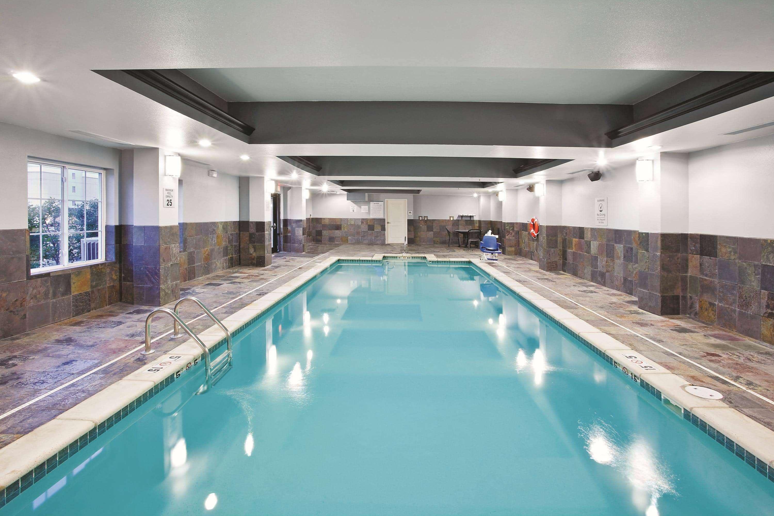 Hotel La Quinta By Wyndham 3*