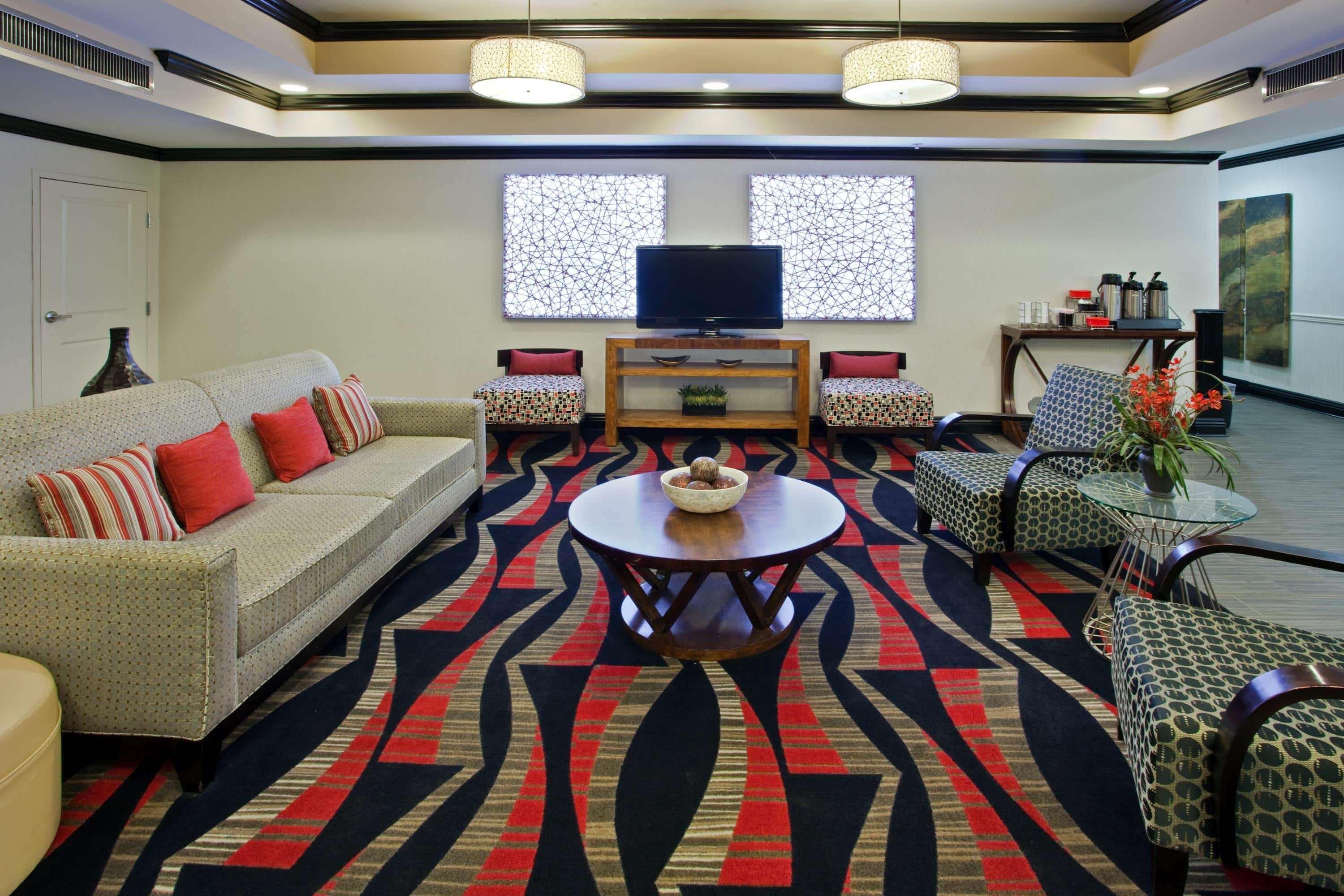 La Quinta By Wyndham Hotel