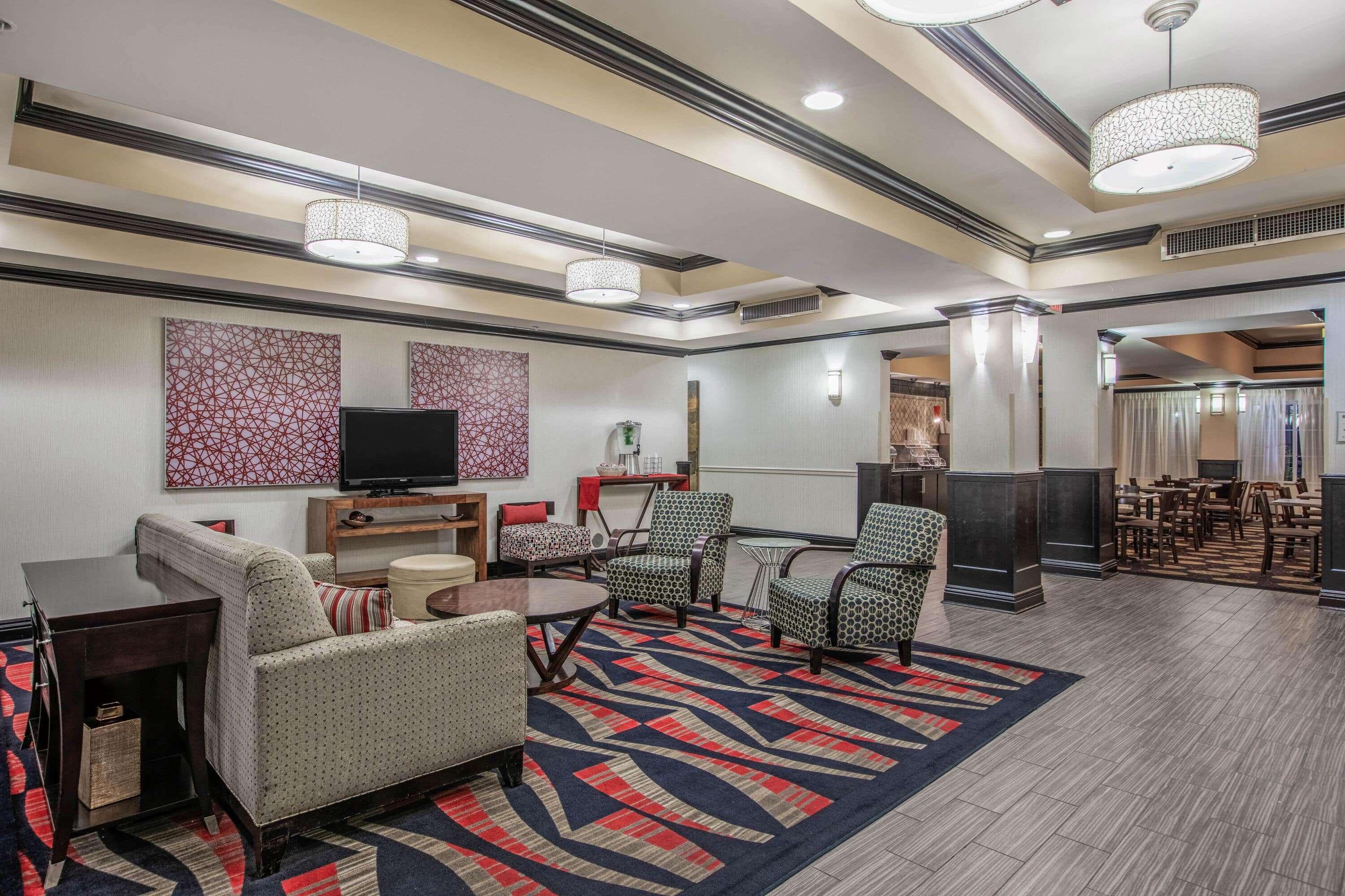 La Quinta By Wyndham Hotel